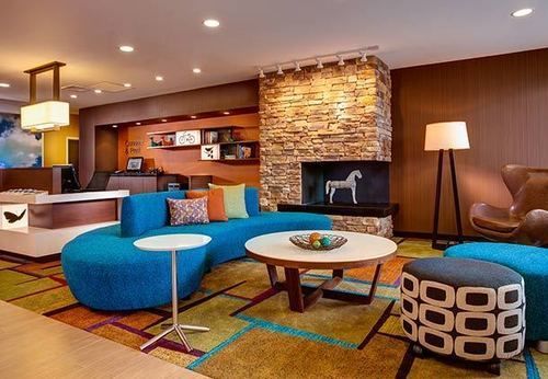 Fairfield & By Marriott 3* Burlington