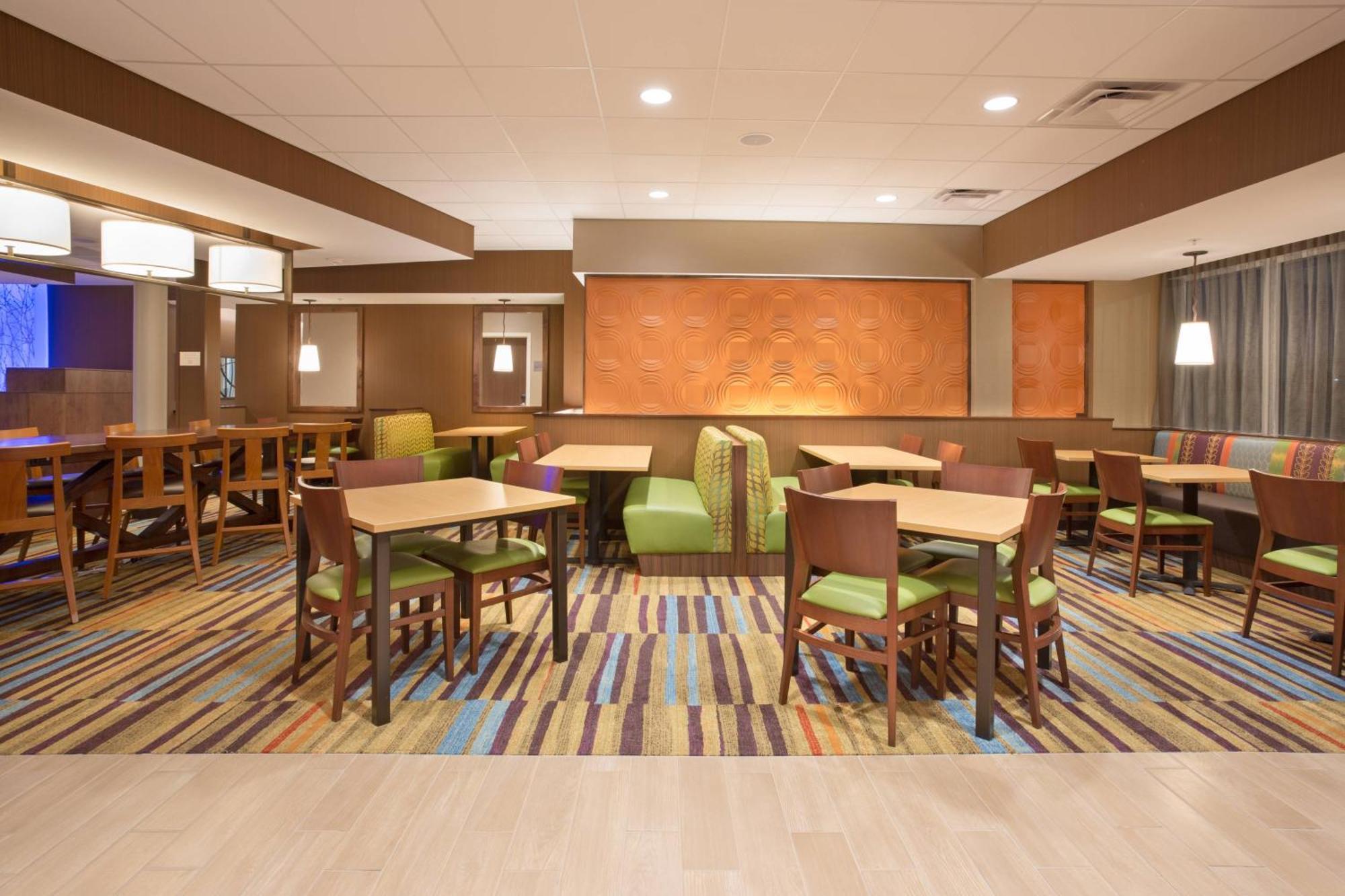 Fairfield & By Marriott