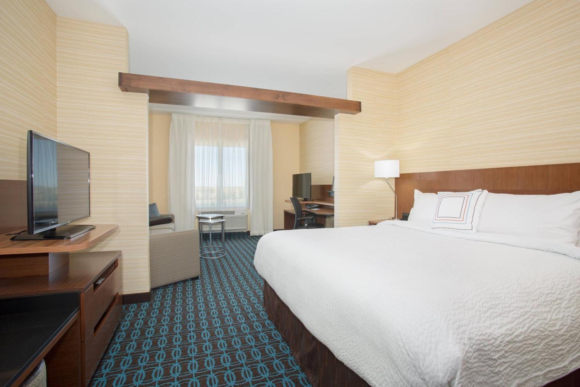 Fairfield & By Marriott Hotel