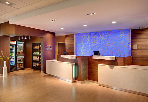 Fairfield & By Marriott 3* Burlington